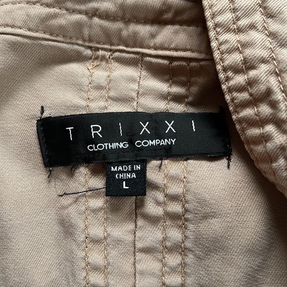 Tan Jacket - Picture 3 of 3